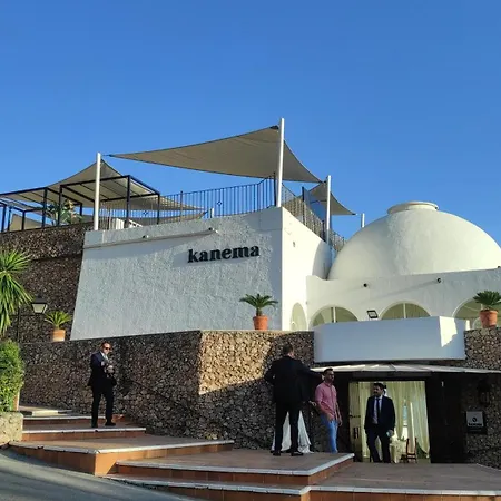 Casita Gaby Capistrano شقة نيرخا